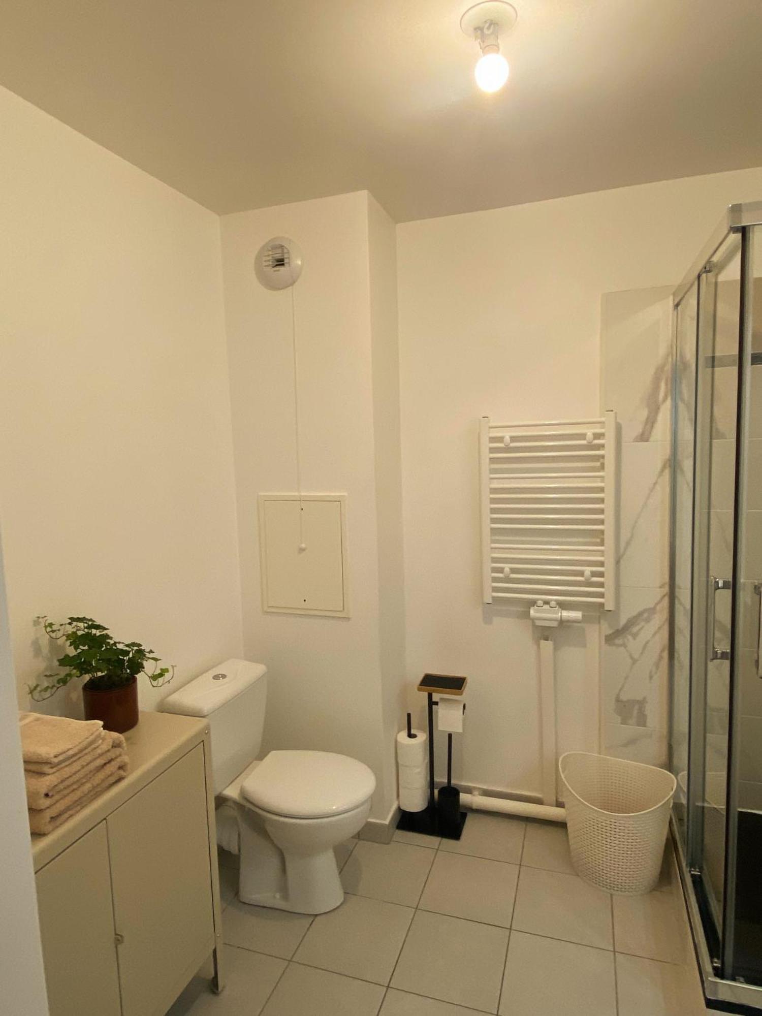Le Refuge Urbain Apartment วีลุชวีฟ ภายนอก รูปภาพ